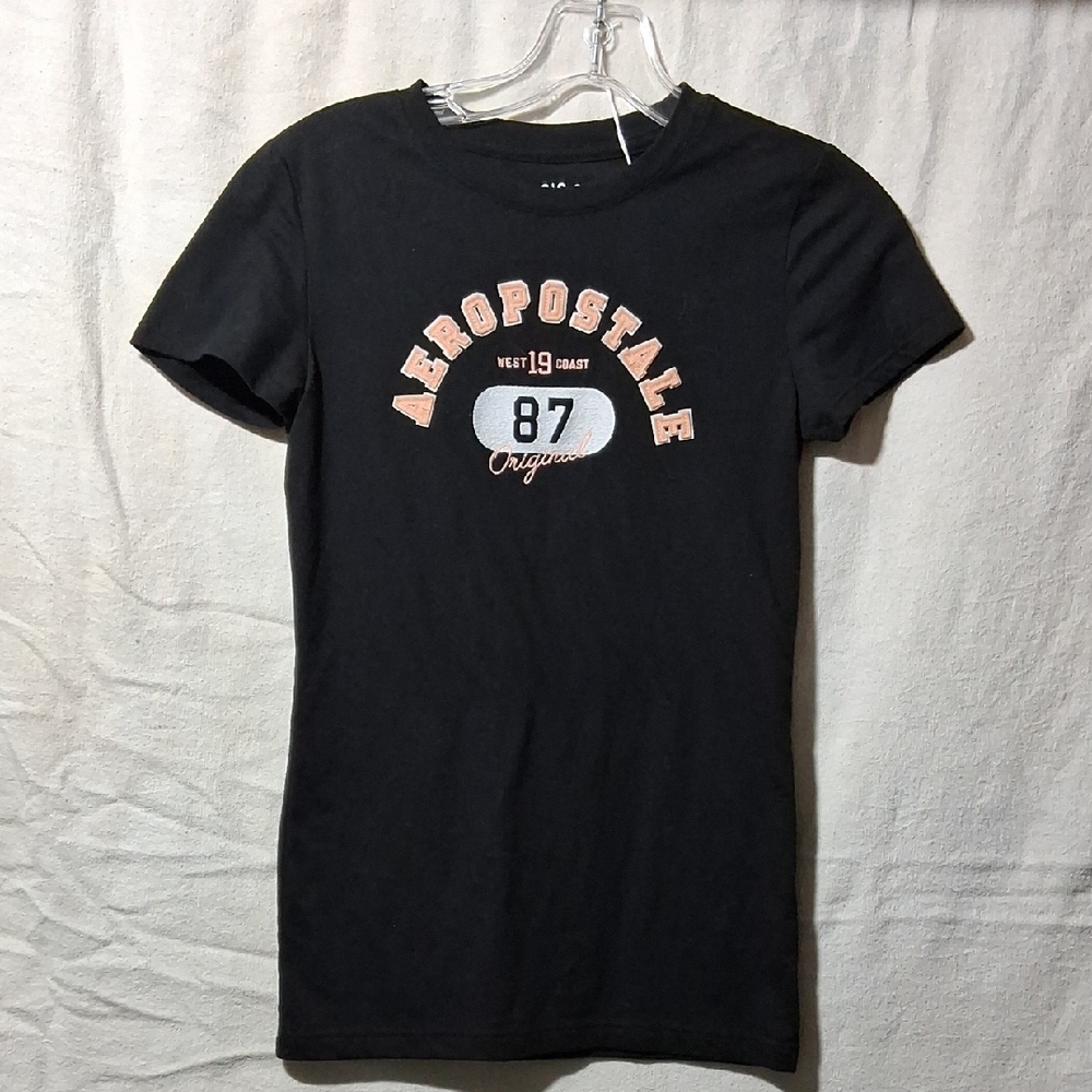 Aeropostale Black Tee with Pink and White Graphic